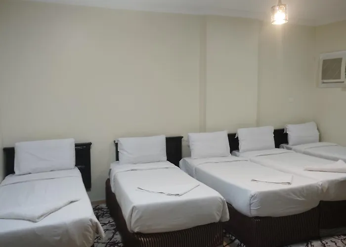 شقة رباعي قريب من الحرم مكة Apartment Quadruple Near Alharam Makkah